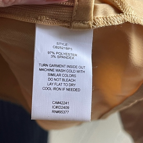 NWOT Sanctuary Satin Gold Blouse with Twist Front - Picture 6 of 9